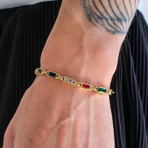Dunne edelsteenarmband in regenboog van roestvrij staal en zirkoniastenen in goud - veelkleurige herentennisarmband van UNSHINEBAR