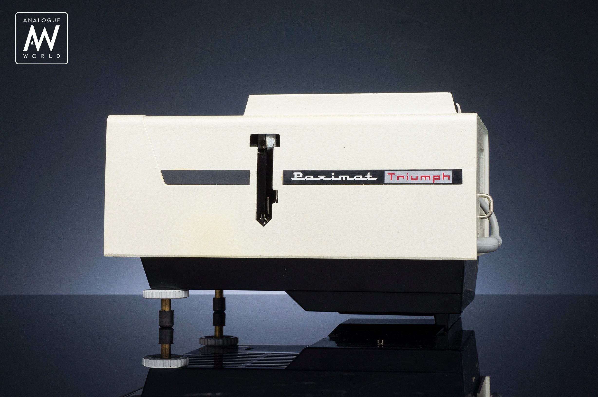 Serviced Braun Paximat Triumph 200 Vintage Slide Projector Magazine for