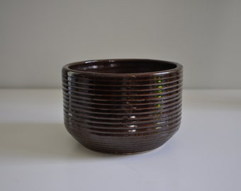 Vintage Zanesville Stone Age Modern Ribbed Brown Planter