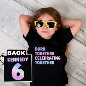 Tweeling verjaardagsshirt voor kinderen, samen geboren vieren, bijpassend shirt tweeling, aangepast verjaardagsshirt, gepersonaliseerd met naam en leeftijd
