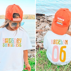 Twin verjaardag shirt voor kinderen, verjaardag tweelingzusjes broers, tweeling bijpassende shirt, aangepaste verjaardag shirt, gepersonaliseerd met naam en leeftijd