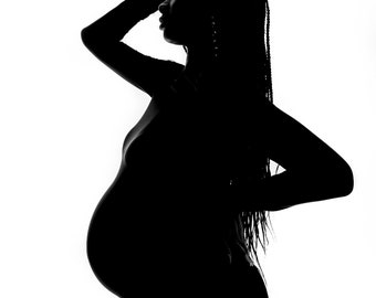 Impression photo silhouette grossesse intemporelle Art mural grossesse 16 x 20 cadeau de maternité décoration de chambre d'enfant noir et blanc cadeau de femme enceinte
