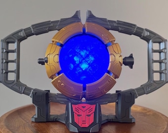 Autobot Matrix of Leadership - Transformers-inspired 3D-printed prop/replica