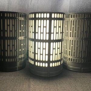 Death Star Decor Lamp - LED ONLY !!!! Star Wars-inspired