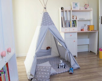 Schönes Kinder Spielzelt TIPI SET Teepee 7 Elemente Indianerzelt  Grau Weiss  für Mädchen oder Junge mit Bodenmatte Kissen Stabilisator