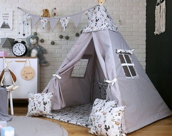 Schönes Kinder Spielzelt TIPI SET Teepee  Wigwam Indianerzelt   für Mädchen oder Junge mit Bodenmatte Kissen Stabilisator Teddy &  Lama