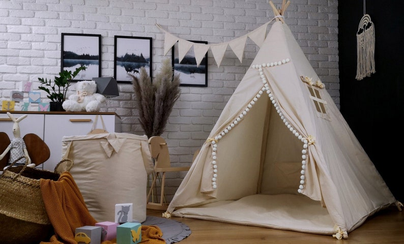 Wunderschönes Kinder Teepee Tipi Zelt Set für Kinder Indianerzelt Spielzelt drinnen und draußen Basic Beige Ecru Bild 2
