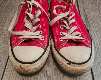 red converse uk