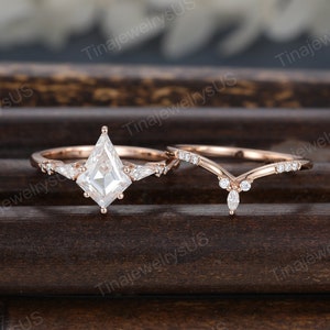 Kite cut moissanite engagement ring set rose gold engagement ring Vintage kite cut diamond ring stacking bridal pave wedding ring for women