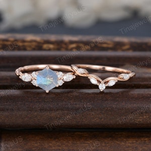 Rose gold engagement rings best sale under 300