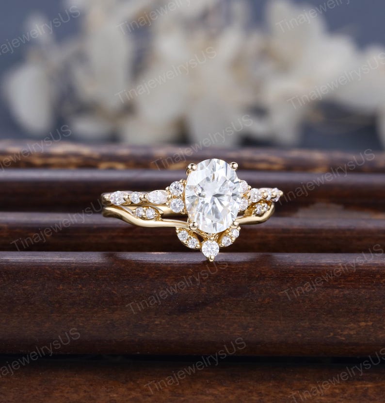 Oval Cut Moissanite Engagement Ring Set Yellow Gold Engagement Ring ...