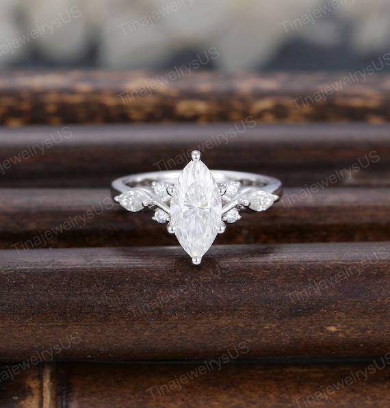 Eye shaped 2024 engagement ring