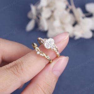 Oval Cut Moissanite Engagement Ring Set Vintage 14K Yellow Gold Leaf ...