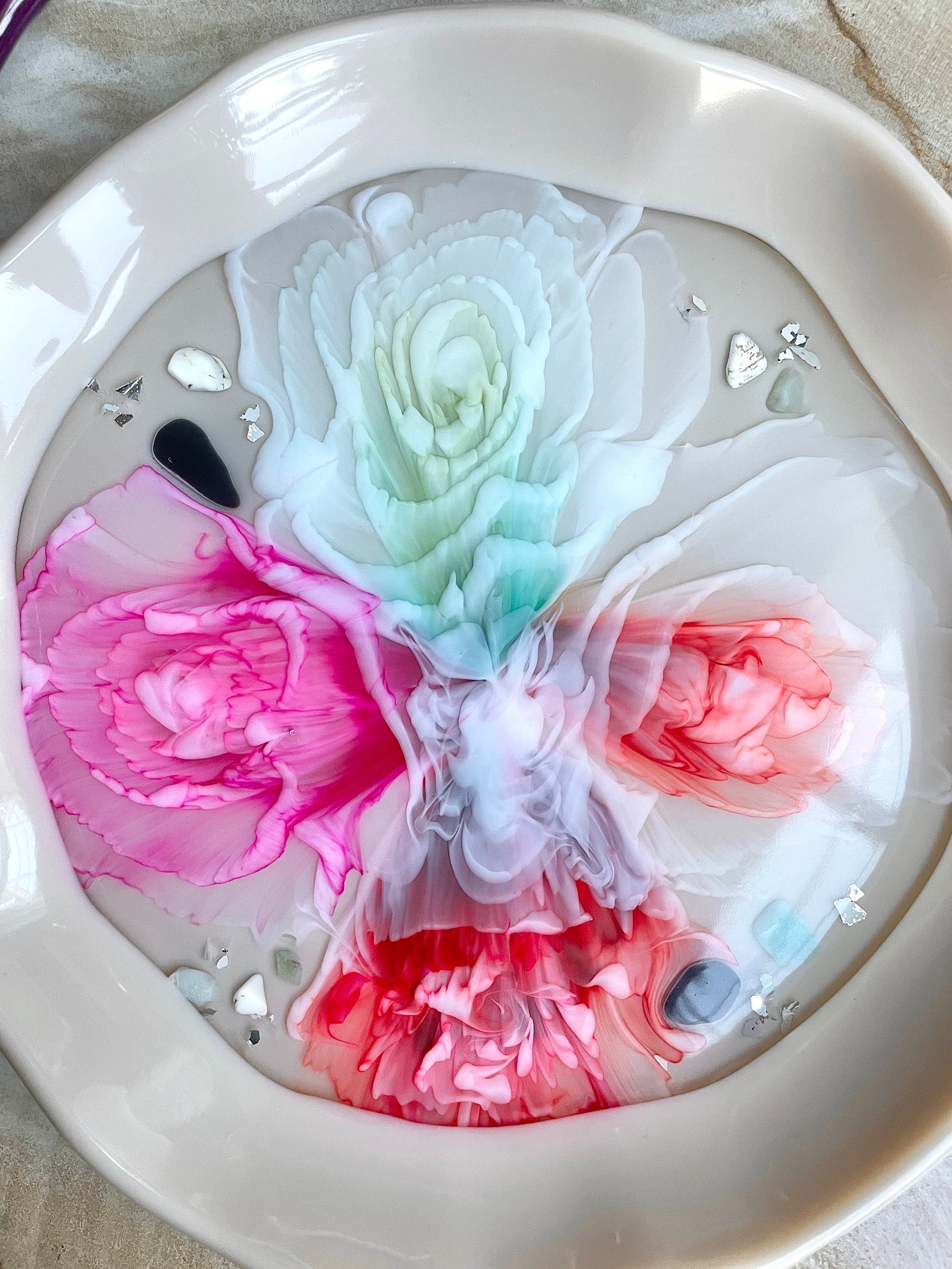 Blooms on Beige Resin Dish / Jewelry Dish, Decorative Plate, Vanity Dish, Trinket Dish, Serving