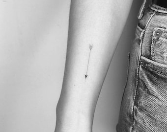 Clean Arrow - Natural Temporary Tattoo | 2-week tattoo | Semi-permanent tattoo