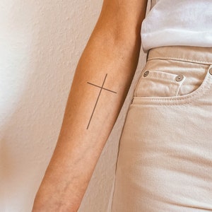 Thin Cross - Natural Temporary Tattoo | 2-week tattoo | Semi-permanent tattoos
