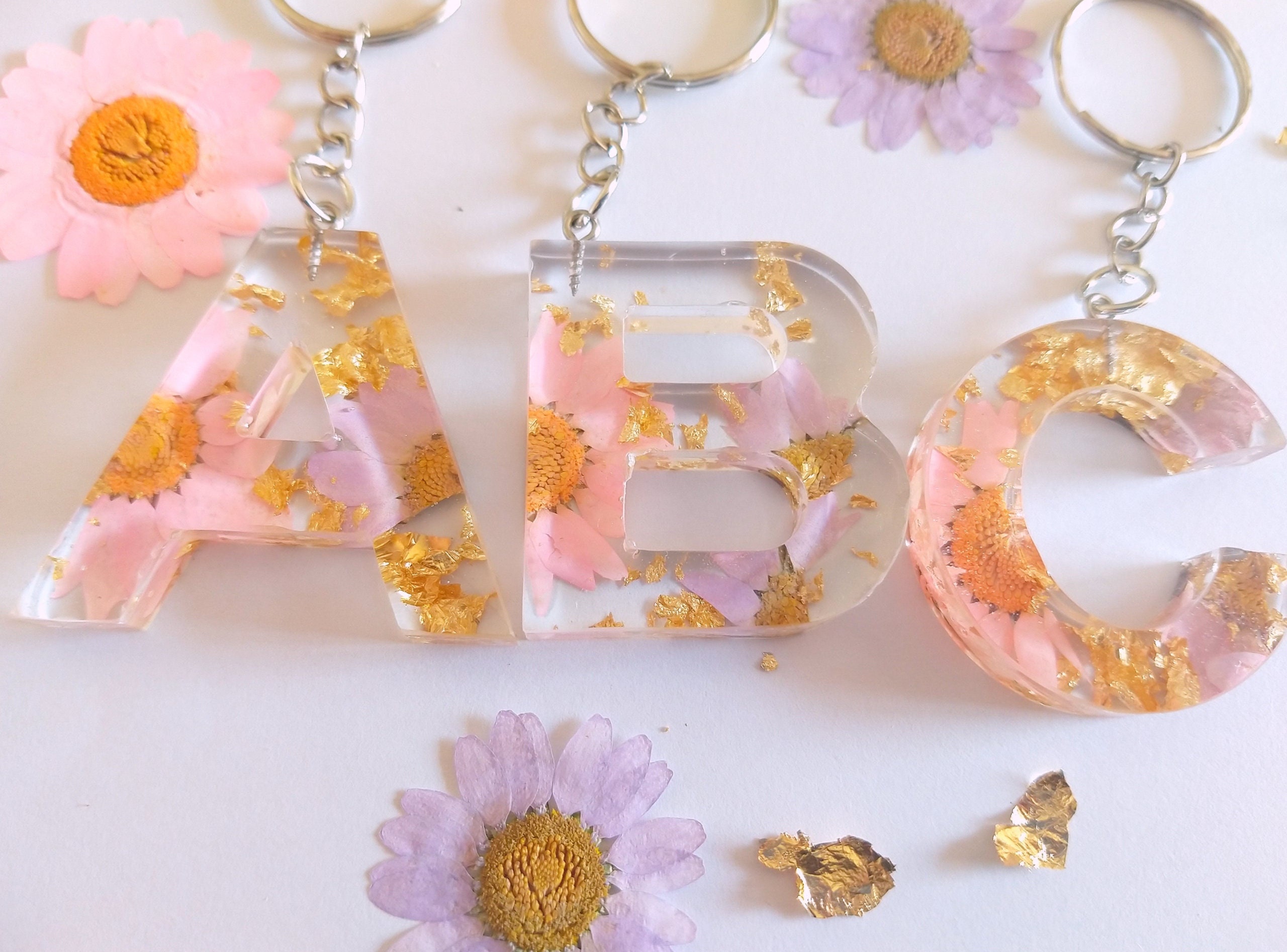 daphnewdesign Beautiful Custom Letter Initial Resin Keychain