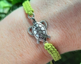 Turtle Charm Hemp Bracelet | Sea Turtle | Adjustable Bracelet