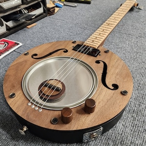 La Nox 4 String Paint Can Resonator Guitar