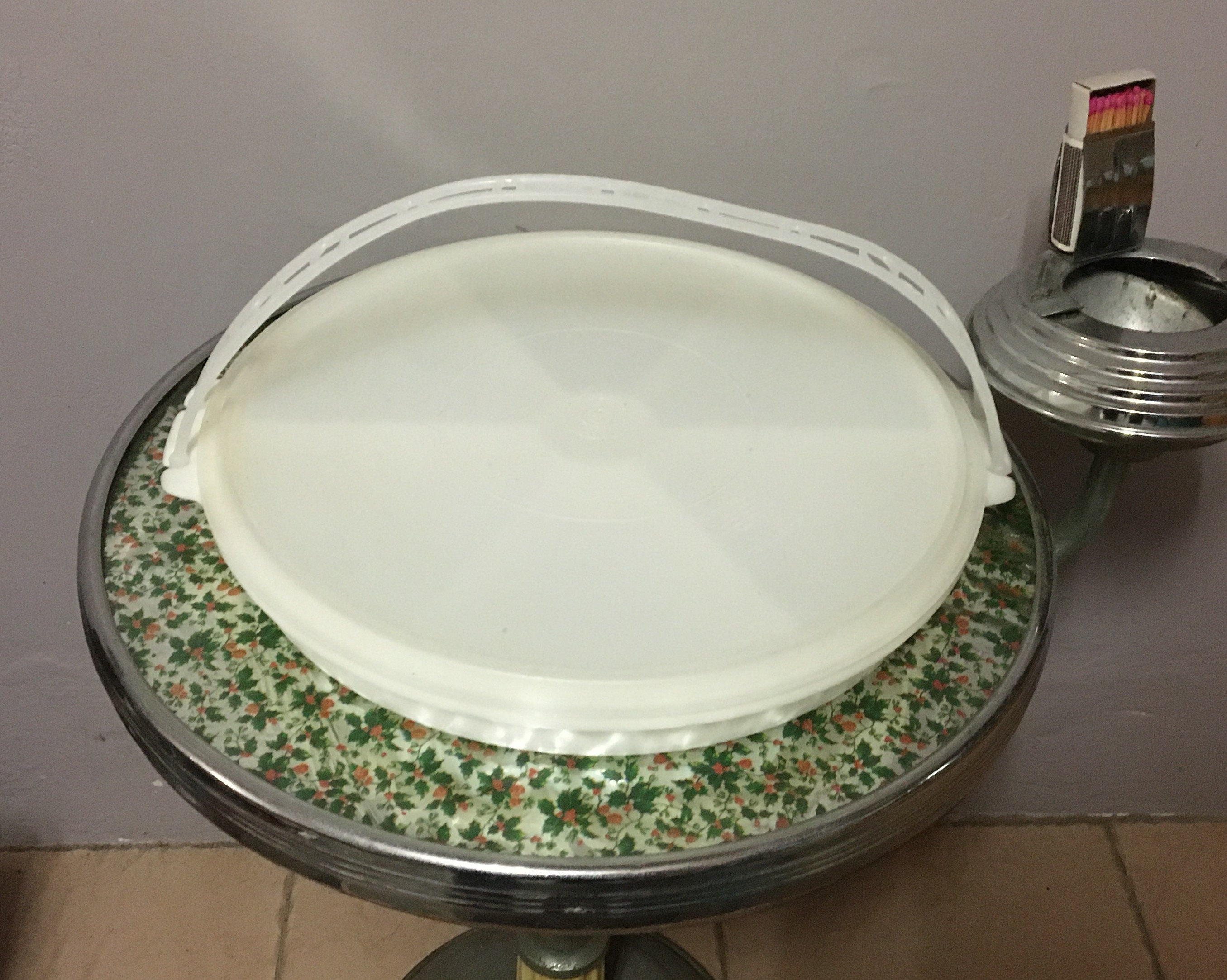 Plat Et Couvercle Tupperware Vintage Blanc, Grand Diamètre 31 Cm, Idéal Apéro Et Pique-nique
