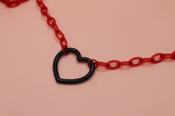 Heart necklace // cute necklace, acrylic necklace, funky jewellery, kidcore jewellery, statement necklace, y2k necklace