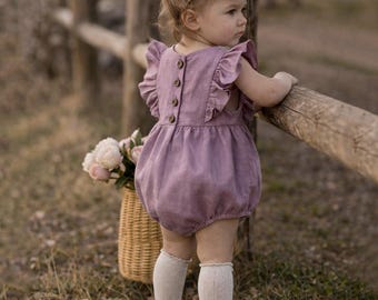 Baby Girl Linen Bubble Romper Ruffle front| Romper + Bow + Socks | SLEEVELESS Gabriella 3pc set
