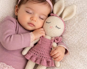Crochet bunny Rabbit Easter Amigurumi | April and August Dressed bunnies