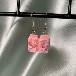 Brincos de leite de morango kawaii, brincos de morango, brincos rosa, brincos kawaii, brincos de leite, brincos de caixa de leite, presente feito à mão,