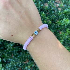 Single Letter | Custom Solid Color | Heishi Bead Bracelet