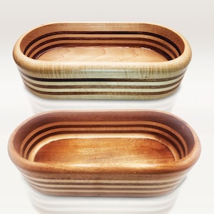 Handmade Multi-Wood Oval Bowl: Maple & Mahogany Centerpiece