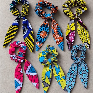 African Wax Scrunchie – Handmade Ankara Hair Accessory – Ethnic Colorful Scrunchie – Women’s Gift