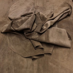 Desert Brown 1.4-1.6 mm Cowhide Suede, Suede Jewelry Earrings, Jewelry Organizer, Supply for Tote bag shoes pipe bag, Jewelry Roll Bag
