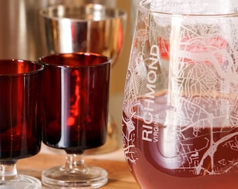 Custom Map Wine Glass Engraved City Glass Personalized Map Wine Glass Etched City Glass Stemless Wine Glass Personalized Gift Idea