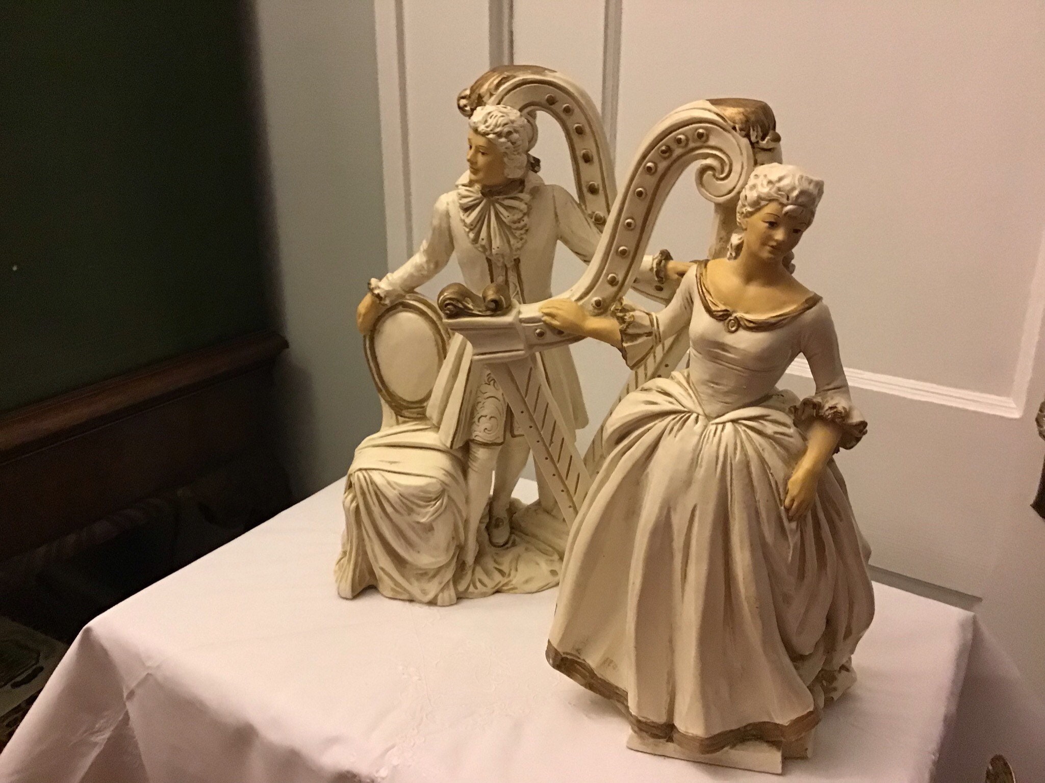 BOOKENDS Hispaniola Explorer, 1967, Universal Statuary Corp. Chicago