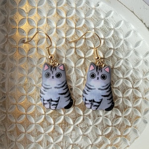 Cute Tabby Cat Dangles, Fun Kitty Dangles, Cat Dangles, Cute Cat Jewelry, Crazy Cat Lady Gifts, Cat Lovers, Cat Earrings