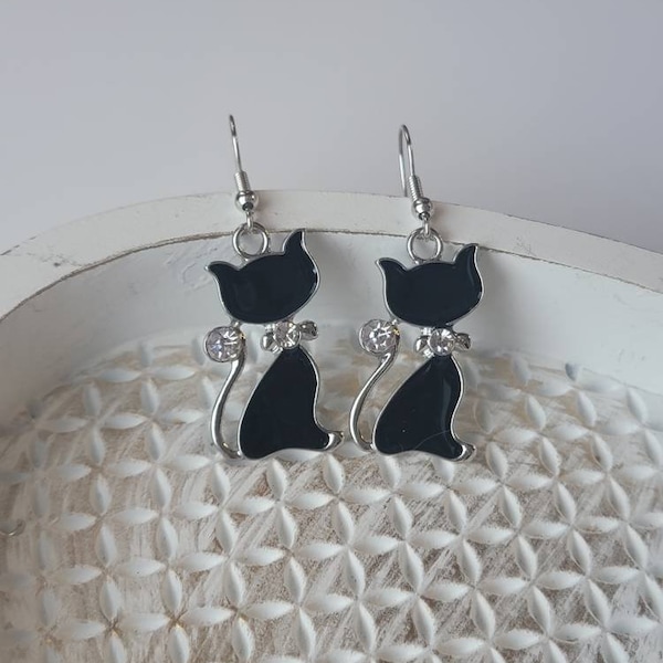 Black Cat Earrings, Cute Kitty Dangles, Gifts for Her, Cat Shaped Earrings, Kitty Dangles