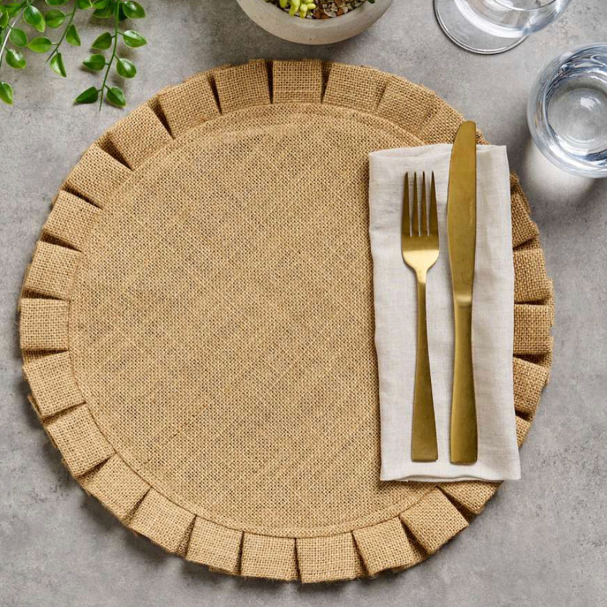 Ruffles Burlap Round Placemat I Pre Order Etsy