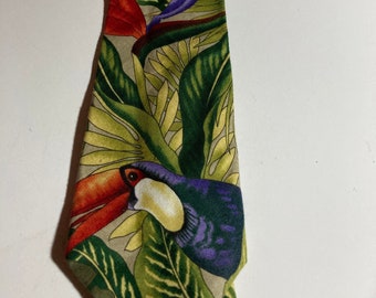 Vintage men’s tie Keywest Fabrics hand print tropical birds cotton tie green colorful men’s tie