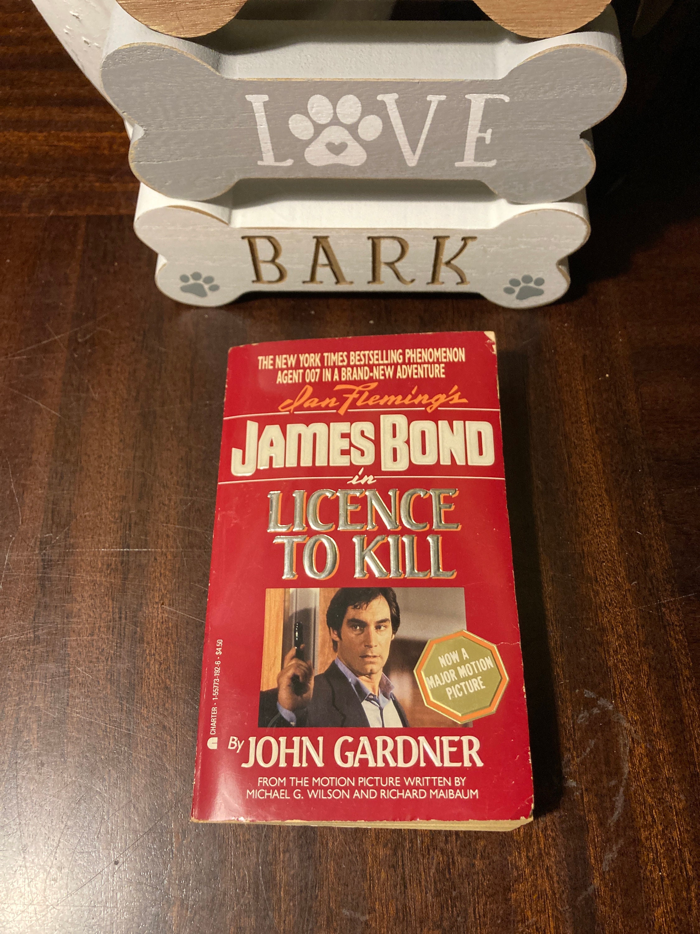定番人気！ Ian Fleming's Gardner John by Kill to License in Bond James その他
