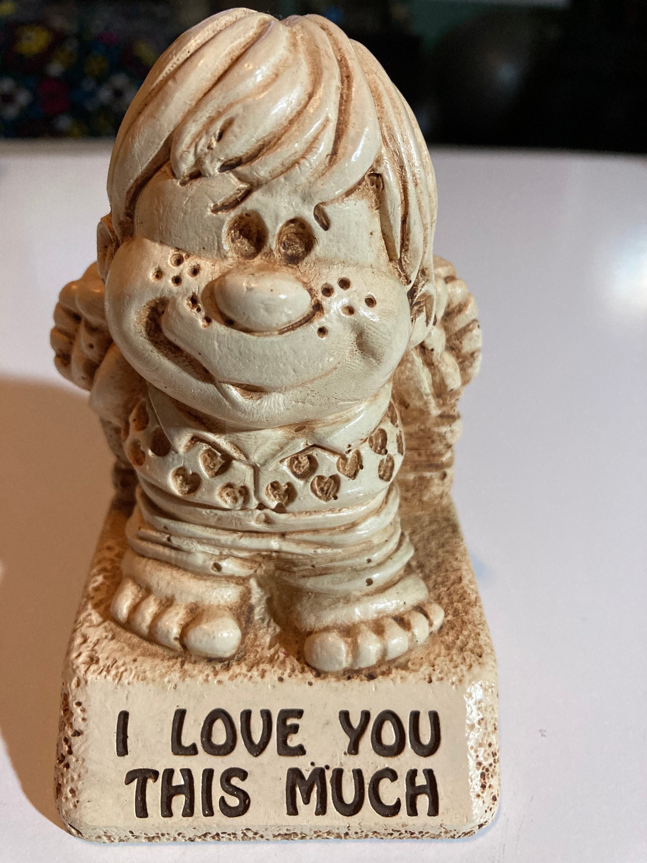 I Love You This Much Statue by Paula 1983 W316 Made in USA Wood