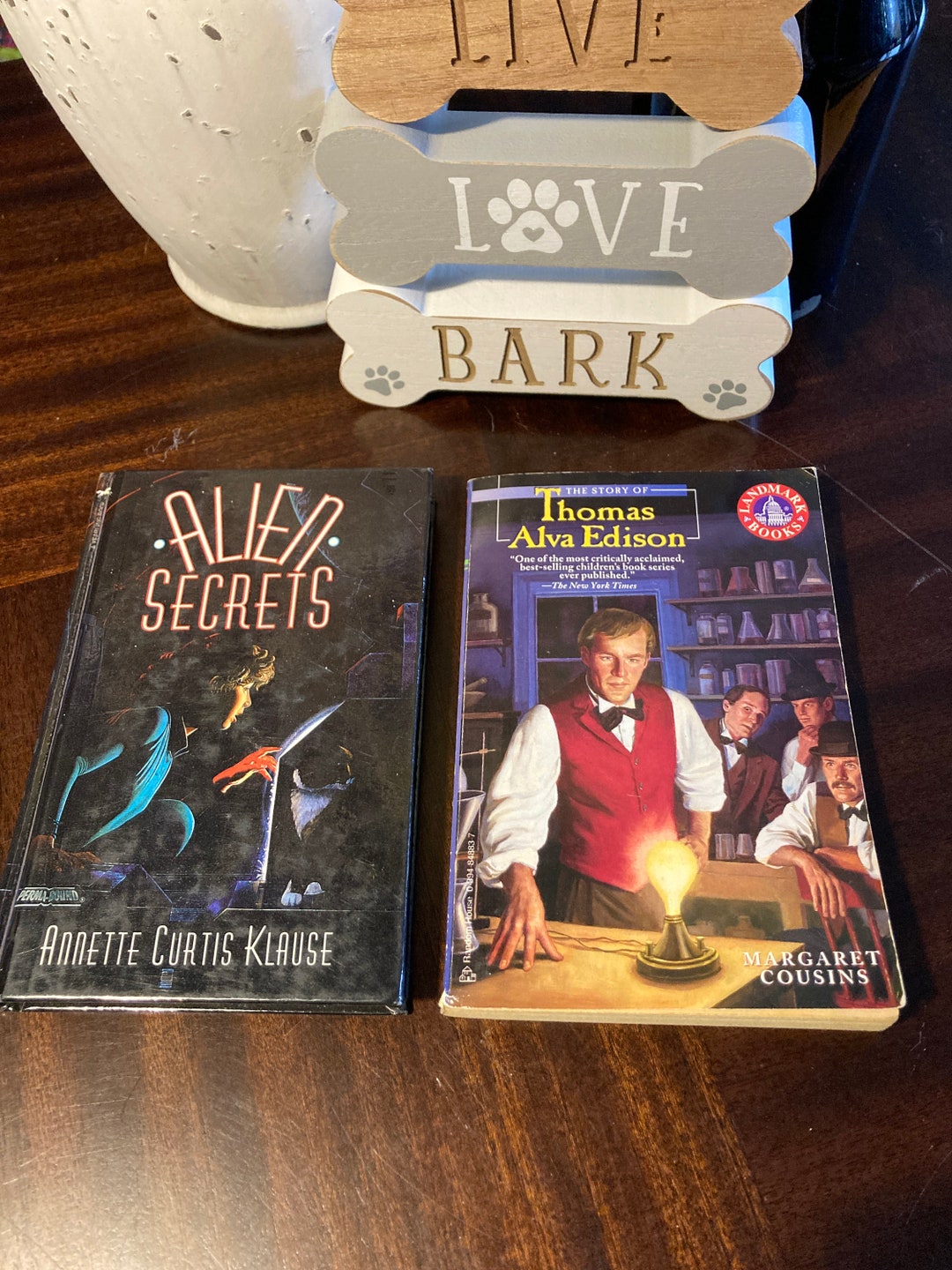 Lot of 2 Middle School Readers Books Alien Secrets by Klause Etsy