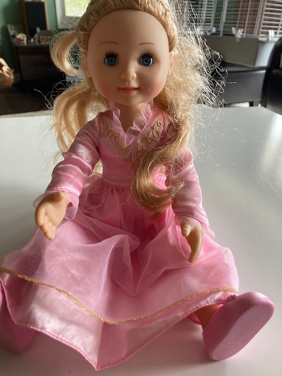 Melissa & Doug Doll 14 Princess Celeste Doll in Pick Dress 