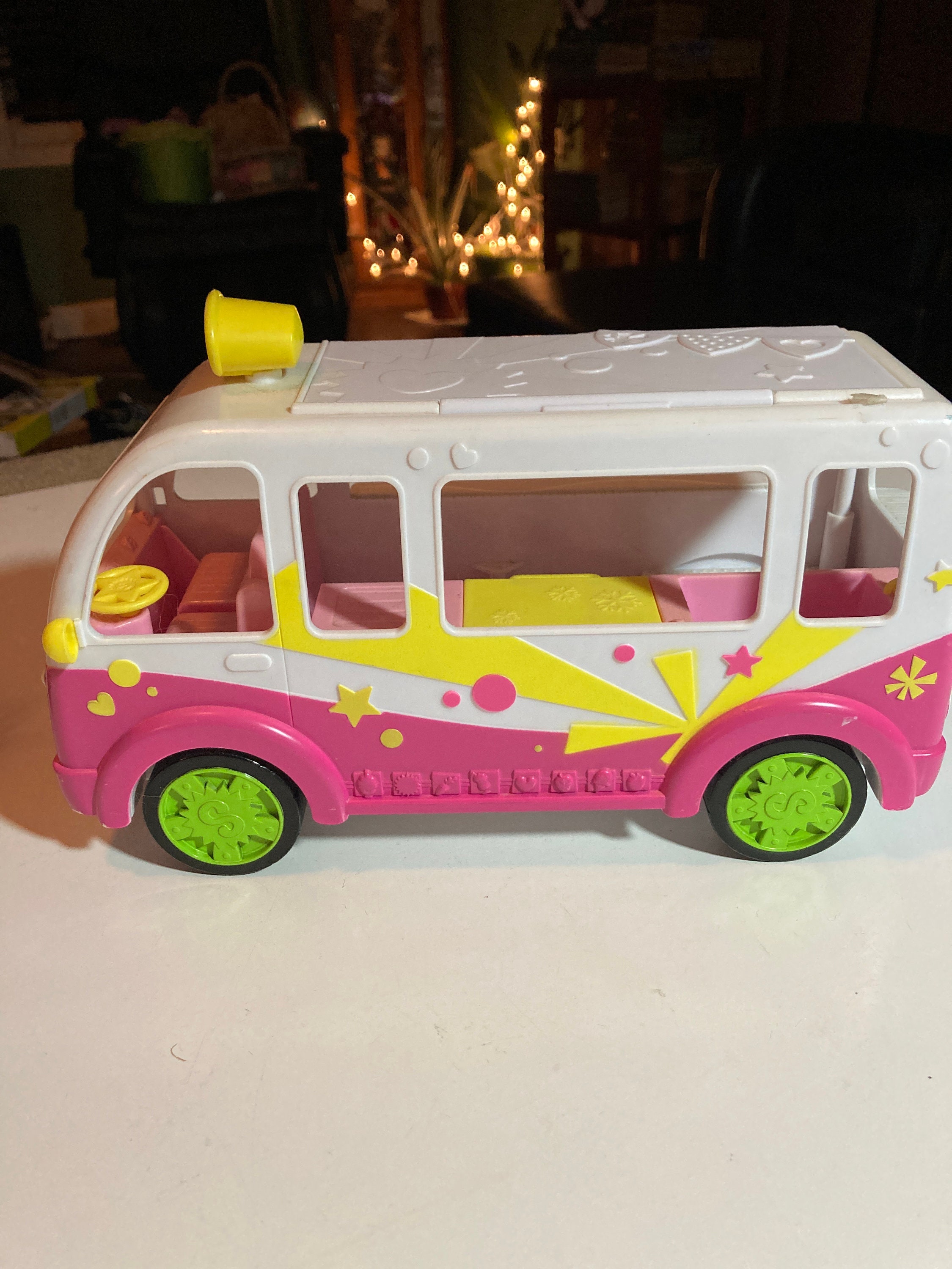 Shopkins Toy Food Truck Ice Cream Van 10 Long Toy Car Pink Green Food  Serving Pretend Play Toy 