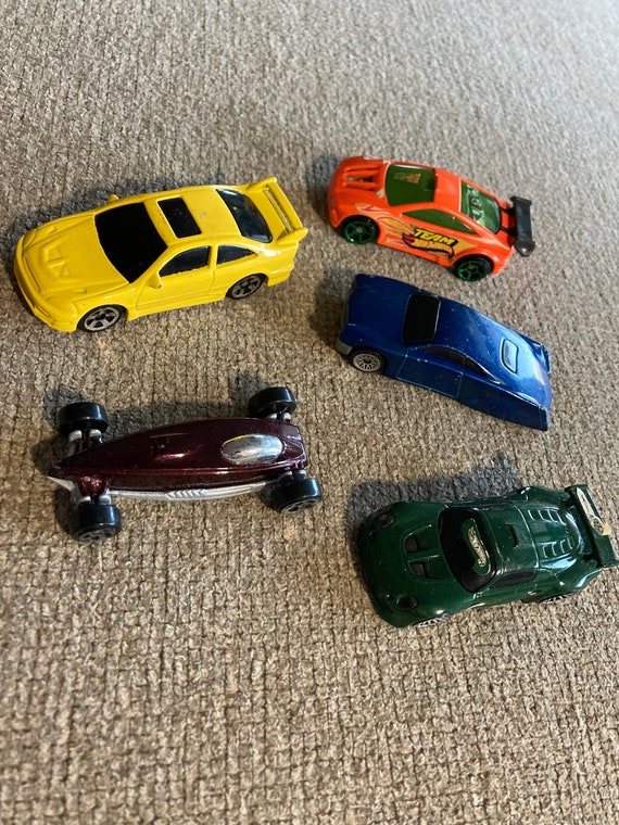 McDonalds toy cars lot de 5 voitures en métal Mattel Hot Wheels