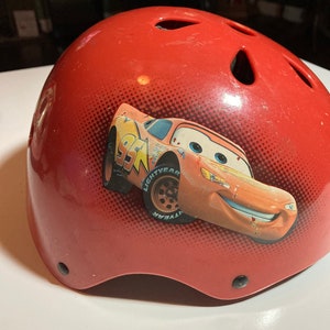 Lightning mcqueen bike helmet on sale