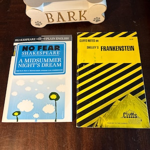 Cliffs Notes on Shelley’s Frankenstein paperback book your key to the classics & No Fear Shakespeare A Midsummer Night’s Dream lot 2 Classic