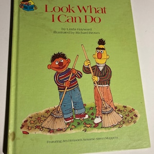 Look What I Can Do by Linda Hayward illustrated by Brown hardback vintage children’s book Sesame Street Muppets book