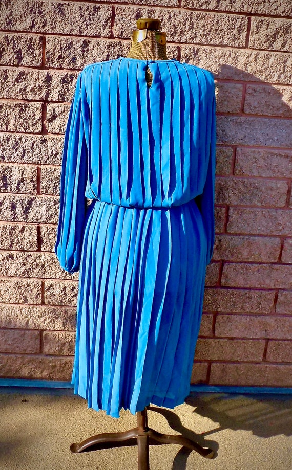1970s/80s In The Mood Blue Pleated Dress - image 2