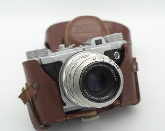 Vintage Altix-n 35mm Film Camera With Carl Zeiss Lens & Leather