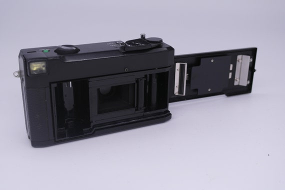 Cosina AF Auto Focus Camera With Cosinon 1:2.7 38mm 46mm Lens 2,7